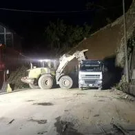 Cierre vía al Llano: confirman si reabren o no la carretera después del sismo