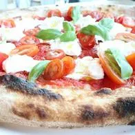 Los microbios podrían ser la clave en el sabor del queso mozzarella, se da en medio de su procesamiento.