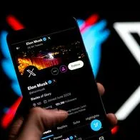 Logos de X (Twitter), red social que ya no permitirá bloquear a otros usuarios.