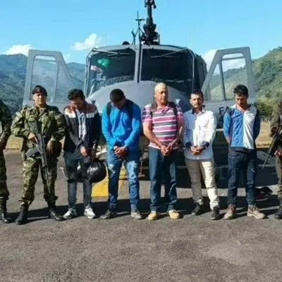 Olimpo Cárdenas, aspirante al Concejo de Planadas, fue cpaturado con otras personas po integrar la disidencias de las Farc.