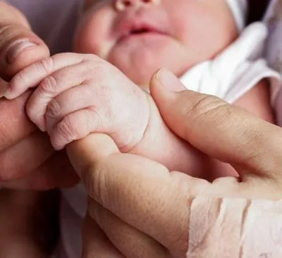 Intervención médica  salvó una vida en parto.