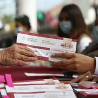 Estados suspenden la entrega de tarjetas de la Pensión Bienestar
