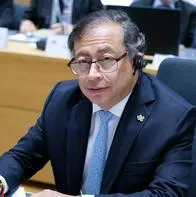 Gustavo Petro pide a JEP que lo declaren víctima y va contra exfiscal Martínez