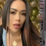 Epa Colombia en Transmilenio promociona su negocio, sistema que vandalizó antes
