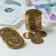 Al parecer, los bancos en Colombia empezarían a cobrar menos plata pro créditos a finales de año por una caída que tendría cifra de tasas de interés.