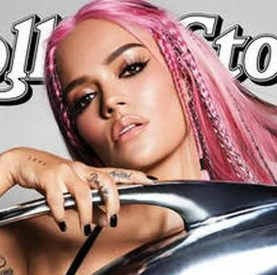 Karol G en la portada de Rolling Stone, revista en la que fue entrevistada y admitió que quiere ser mamá