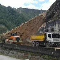 Gobierno Nacional y ANI habilitaron pasos alternos en la vía al Llano para vehículos de carga pesada y poder conectar Bogotá con Villavicencio en el día.