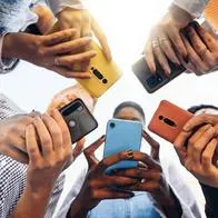 Claro y Kalley anuncian alianza en Colombia para vender celulares más económicos, sin el cobro de IVA. Van desde 400.000 pesos.