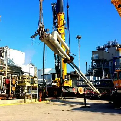 Ecopetrol: presidente dice que activarán contratos viejos para sacar petróleo