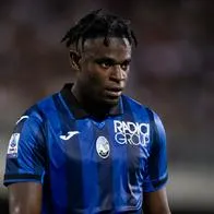 El fichaje del colombiano Duván Zapata por la Roma se complicó, pese a que ya había aceptación por parte del club Atalanta. DT no lo querría dejar ir.