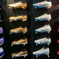 Outlet de Nike en Bogotá tiene grandes descuentos en camisetas, pantalonetas y más.