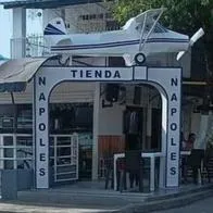 Polémica por tienda en Barracabermeja que tiene una réplica de la Hacienda Nápoles, de Pablo Esobar, en la entrada del sitio.