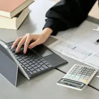 La Dian adelantará acciones de cobros a miles de contribuyentes morosos del sector salud de Colombia debido a las millonarias cifras que están debiendo.