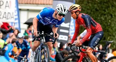 Remco Evenepoel y Egan Bernal son dos de los máximas figuras que estarán en la Vuelta a España 2023.