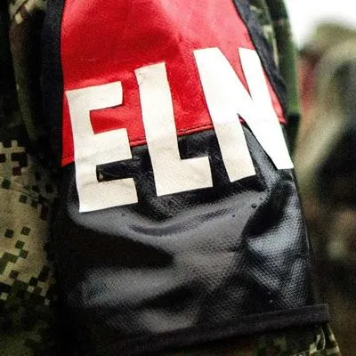 Foto de Eln, en nota sobre video de niño en esa guerrilla que dijo que combatía es falso: dicen qué hay detrás de eso