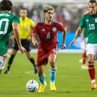 Al parecer, el colombiano Steven Alzate volvería a salir del Brighton de Inglaterra con destino a Italia. Tradicional club estaría detrás de él.