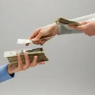 Pago extra para empleados en Estados Unidos en septiembre