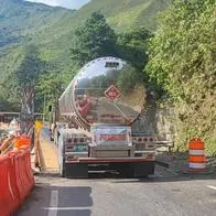 Este 25 de agosto fue reabierta la vía al Llano, que amaneció cerrado por el aguacero que cayó en la madrugada. Hay reglas y es intermitente.