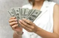 Así están el dólar y euro en casas de cambio este fin de semana