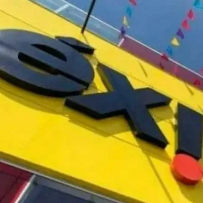 En el Éxito están buscando gente pa camellar en la temporada de precios especiales