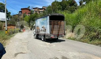 Joven fue asesinado cuando trabajaba con su padre en un pare y siga de San Cristóbal