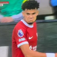 Luis Díaz jugó solo media hora con Liverpool y su gesto lo dijo todo; esta el razón