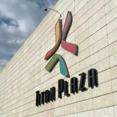 Centro comercial Titán Plaza tiene dos empresas millonarias extranjeras por detrás.