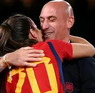 Beso de Rubiales a Jenni Hermoso: dicen si dirigente irá a cárcel
