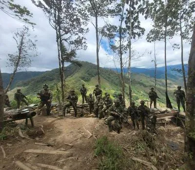Cauca: denuncian presiones de disidencias sobre civiles en medio de operaciones militares