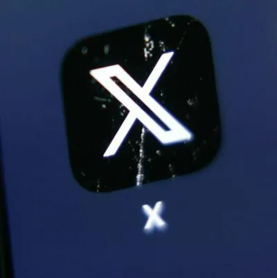 Símbolo de X (Twitter), que presenta caída mundial este 28 de agosto de 2023.