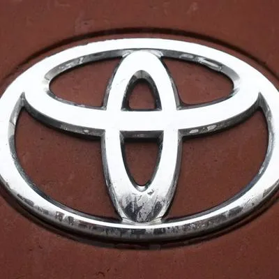 Toyota explica por qué cerró temporalmente algunas de sus fábricas en Japón y de qué se trata el problema.