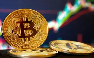 Victoria judicial lleva a Bitcoin a su mejor jornada en cinco meses 