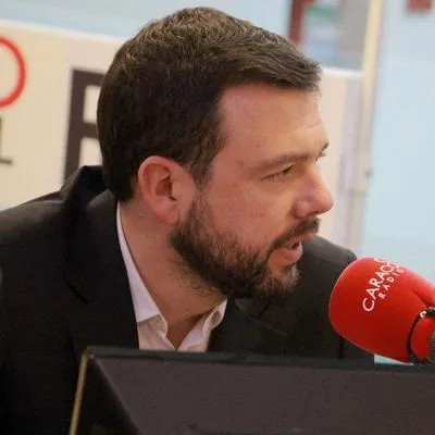 El candidato a la Alcaldía de Bogotá Carlos Fernando Galán, quien habló sobre Transmilenio.