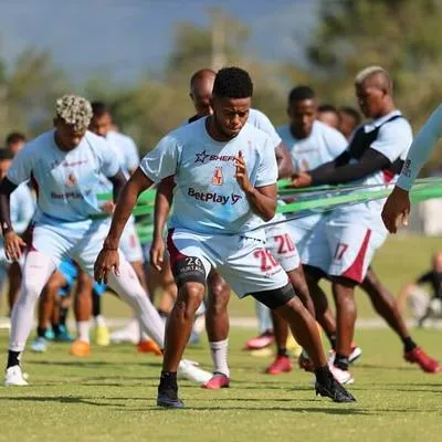Se conocieron detalles del Deportes Tolima y cómo se prepara para su duelo contra Bucaramanga. Hubo novedad en el entrenamiento.