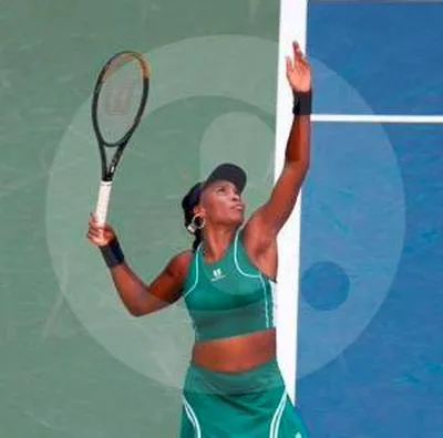 Venus Williams perdió en su partido 100 del Abierto de Estados Unidos frente la tenista belga Greet Minnem por marcador de 6-1 y 6-1 quedando eliminada.