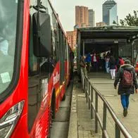 Lanzan campaña en Transmilenio para descubrir colados dentro de los buses: qué multa pagarán.