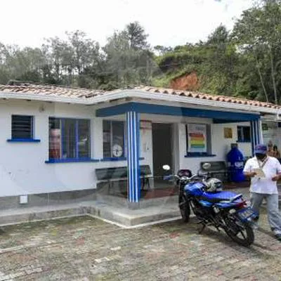 Hospitales públicos de Antioquia están en riesgo de cierre por deudas de EPS y del Gobierno: Aesa