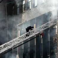 Incendio de gran magnitud en Johannesburgo, Sudáfrica, deja hasta el momento 73 muertos por las conflagraciones que se presentaron este jueves.