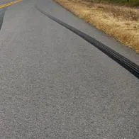 Un peatón murió a las afueras de Ibagué, Tolima, al borde de la carretera luego de ser atropellado. Autoridades no tienen pistas de nada.