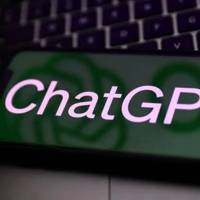 Cómo identificar y qué hacer si ChatGPT está fallando; qué significa el mensaje error 1015