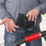 Precio de la gasolina en Colombia hoy subirá 400 pesos para septiembre