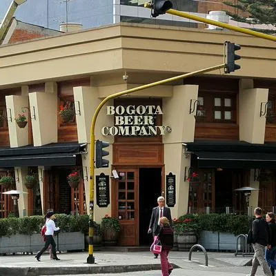 BBC de la Calle 85, en Bogotá, en nota sobre quién es su dueño y quién la fundó 