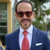 Abelardo de la Espriella chicaneó por estreno de serie de Natalia Ponce de León