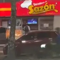 Delincuente fue capturado con una Mini Uzi con la que atracó en un restaurante de Ibagué