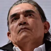 Gustavo Bolívar respondió con retadora foto a quienes le dicen 