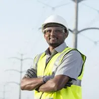 Universidad colombiana da regalazo a jóvenes que quieran estudiar ingeniería eléctrica.