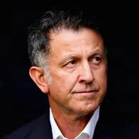 SAMARA, RUSSIA - JULY 02:  Head Coach of Mexico Juan Carlos Osorio looks on before the 2018 FIFA World Cup Russia Round of 16 match between Brazil and Mexico at Samara Arena on July 2, 2018 in Samara, Russia.  (Photo by Chris Brunskill/Fantasista/Getty Images)