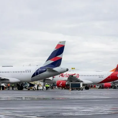 Avianca no ocultó su felicidad después de que la SIC sancionara a Latam, su competencia, porque iba a operar en horarios que no estaba autorizado.