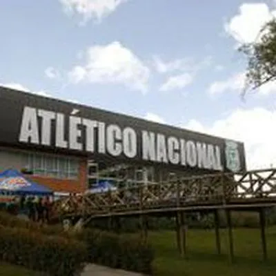 Atlético Nacional, que mentiría en partes médicos, según hinchas en Twitter.