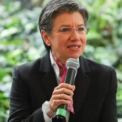 Claudia López, alcaldesa de Bogotá, le pidió al presidente Gustavo Petro que no debe mentir con la idea de subsidiar el transporte público en Colombia.